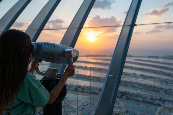 How can you explore the UK's natural beauty without overspending?